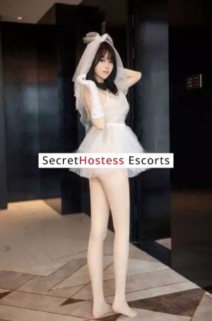 22 Year Old Chinese Escort Cairo Black Hair - Image 3