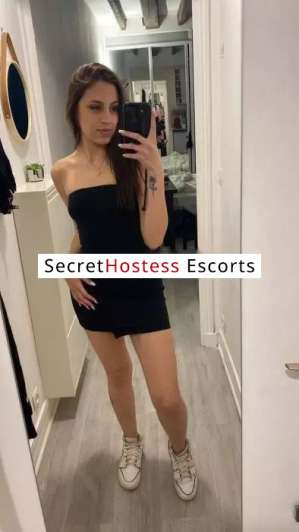 23Yrs Old Venezuelan Escort Dark Hair Brown Eyes A Cup 55KG  in Milan