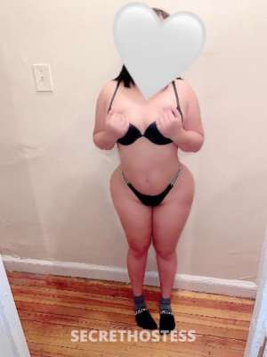 Erica on STATEN ISLAND - Young Latina Beauty Seeking Fun in Staten Island NY