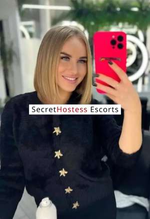 25 Year Old Ukrainian Escort Rome Blonde Green eyes - Image 1