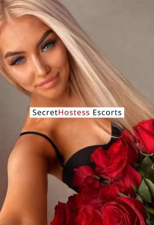 27 Year Old Russian Escort Genoa Black eyes - Image 1