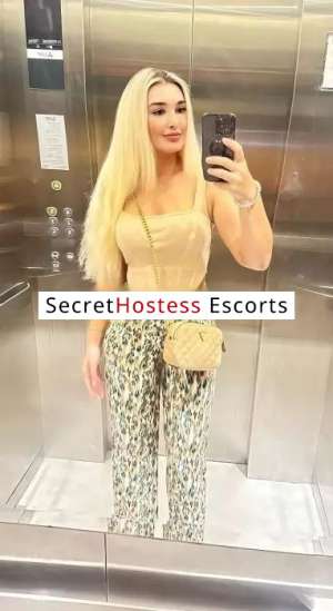 25 year old Russian Escort in Kuala Lumpur I'm Veronica, a 25-year-old top model with a mixed 