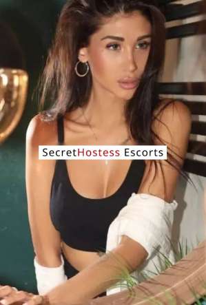27 Year Old Russian Escort Bologna Brown Hair Blue eyes - Image 1