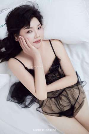 28 year old Asian Escort in Tirana 