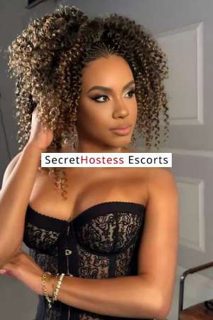 29 Year Old Brazilian Escort Zürich Hazel eyes - Image 6