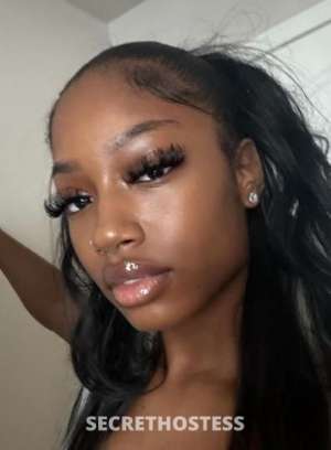 27 year old Escort in Atlanta GA Hey, I'm Mel and I charge a deposit for out-call 