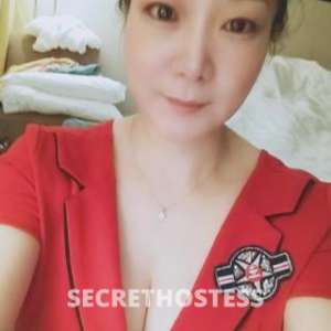 30 year old Asian Escort in Boston MA I'mJenny, Your MILF Fantasy
