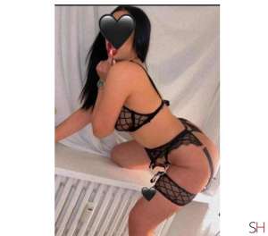 Sexy Brunette For In-Call And Out-Call in South Yorkshire