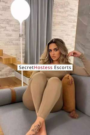 22 year old Moroccan Escort in Istanbul Experience the Pleasures of a Full-Service Arab Girl