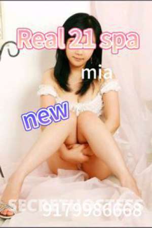 22Yrs Old Escort Manhattan NY Image - 3