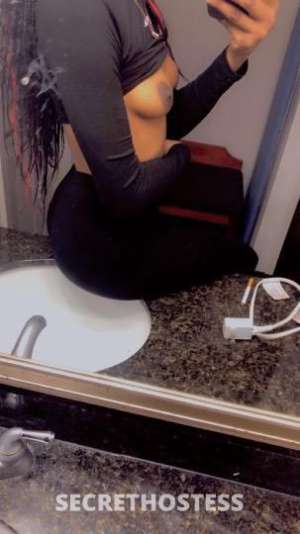 25Yrs Old Escort Chicago IL Image - 2