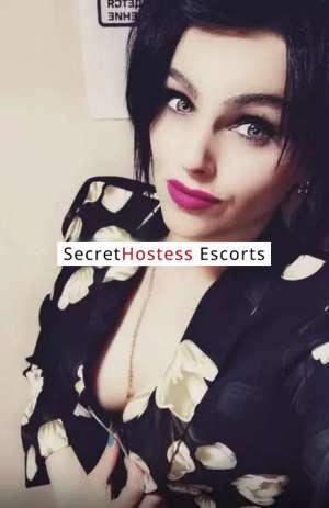 26 Year Old Russian Escort Napoli Black Hair Black eyes - Image 1