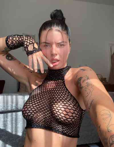 I'm Emily - Horny and Ready for Fun in Bang Phlat