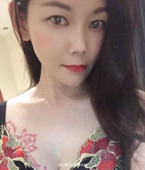 22 year old Asian Escort in Doha Karla provides full service, escort