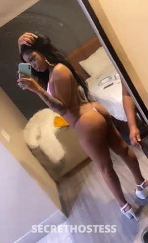 20 year old Escort in Inland Empire CA Hey Daddy, my name is Kayla and I am a bombshell with a 