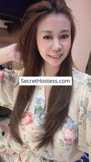 24 Year Old Asian Escort Taipei Brown Hair - Image 1