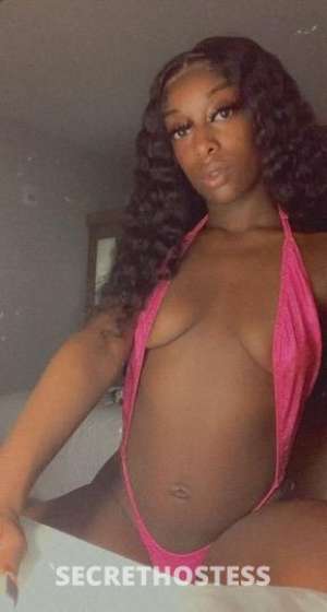 Queen 22Yrs Old Escort Rockford IL Image - 1