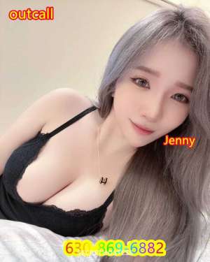 22 Year Old Asian Escort Chicago IL - Image 1