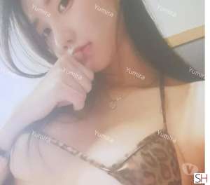 23 year old Asian Escort in Birmingham The Perfect Mixture Sensuality and Passion with a Bubbly 