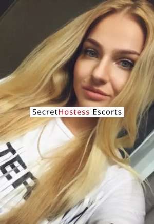 24 Year Old Russian Escort Milan Blonde - Image 9