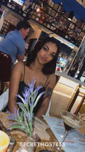 26 year old Escort in Dallas TX Mature Guys Only Tiny Young Thing Seeks Professional 