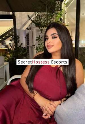 26 Year Old European Escort Florence Black Hair Brown eyes - Image 8