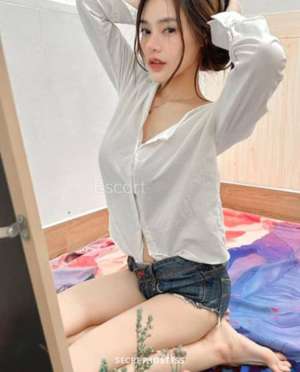 Luna 21Yrs Old Escort 45KG 156CM Tall Kuala Lumpur Image - 1