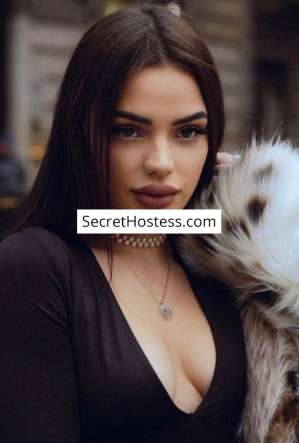 21 Year Old Caucasian Escort Milan Brown Hair Blue eyes - Image 3