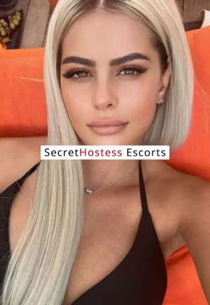 23 Year Old Russian Escort Rome Black eyes - Image 7