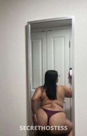 Come and enjoy a sensual and wild time with a curvy Latina in Fort Worth TX