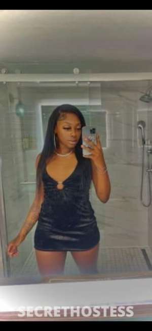 19 year old Escort in Memphis TN Dream Fulfilled Mature and Open-Minded Vixen for Spoiling 