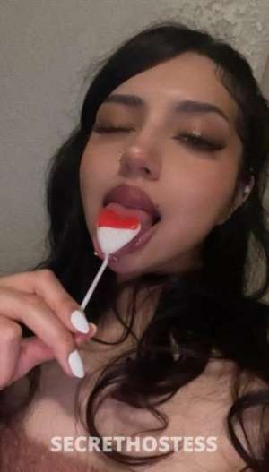 Tasteful Pleasures Horny Petite Latina for Discreet Fun in Stockton CA
