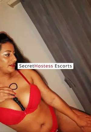 34 year old Romanian Escort in London Guti