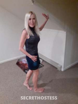 ng Blondie with Blue Eyes Seeks Discreet Car Date for  in Jersey Shore NJ