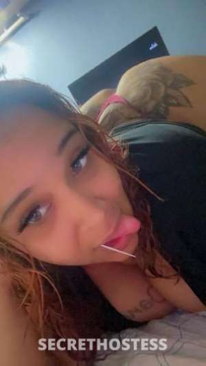 31 year old Escort in Kalamazoo MI Redheaded Rubenesque Babe Exotic BBW, Juicy Curves, and 