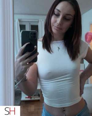 Tara 20Yrs Old Escort 162CM Tall Winnipeg Image - 1