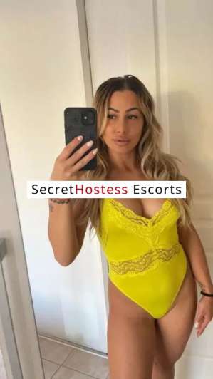 26 year old Italian Escort in Ljubljana Experience Pure Delight with Mia - Natural, Sexy, and Wild