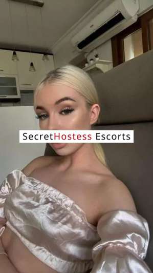 19 year old Russian Escort in Paris Sophie