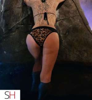 42 year old Caucasian Escort in Winnipeg Tempting Jessica Unforgettable Incall/Outcall in North 