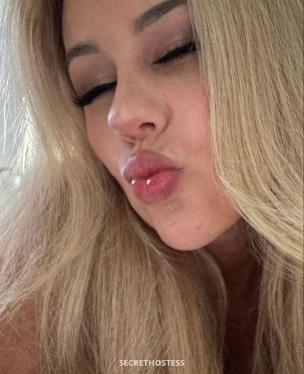 Evelyn 27Yrs Old Escort Size 8 Detroit MI Image - 2