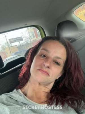 36 year old Escort in Albany NY Indulge inUnforgettable Pleasures at Rivers Casino with 