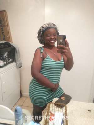 27 year old Escort in West Palm Beach FL Experience the Rare with Diamond at Blue Heron and 95