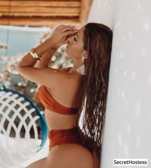 29 year old Escort in Hong Kong Sultry, adventurous Ella Fox is available for memorable 