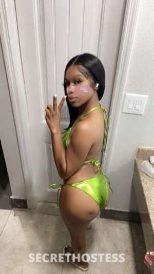 23 year old French Escort in Nashville TN Sweet and Sexy Paris awaits Your ultimate pleasure 