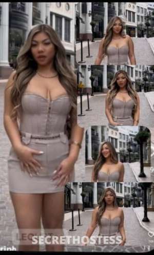 29 year old Asian Escort in Hamilton Meet Michelle Caviar, Toronto's Exquisite Asian 