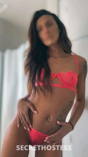 Kalamazoo Brunette Offers Outcall Services in Kalamazoo MI