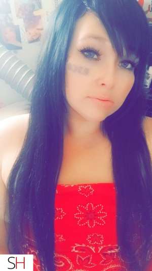25 year old Caucasian Escort in Winnipeg BBW Shorty Your Unforgettable Companion