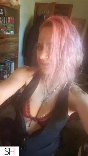 39Yrs Old Escort 157CM Tall Red Deer Image - 3