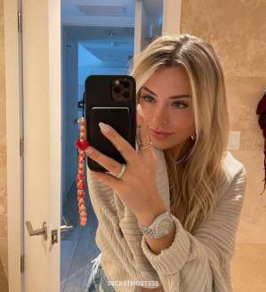 26 year old Escort in Racine WI Unforgettable Pleasure Your Ultimate Relaxation & Bliss 