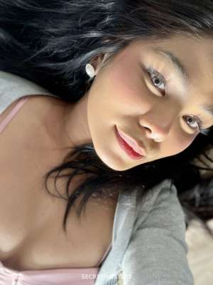 0 year old Filipino Escort in Bangkok Roxi Otto, Transsexual escort
